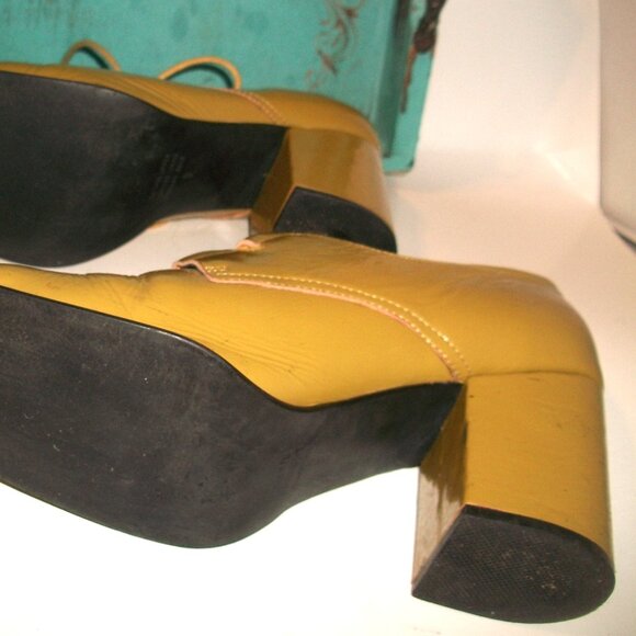 Intentionally Blank L.A. Mustard-Patent Square Toe Lace Up Block Heel Pumps FAB! - Picture 11 of 11